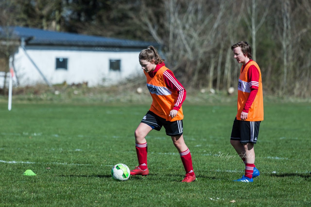 Bild 150 - Frauen SG Nie-Bar - PTSV Kiel : Ergebnis: 3:3